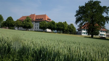 La ferme innovante de Grangeneuve (FR) utilise des technologies dernier cri pour une production écologique et de qualité